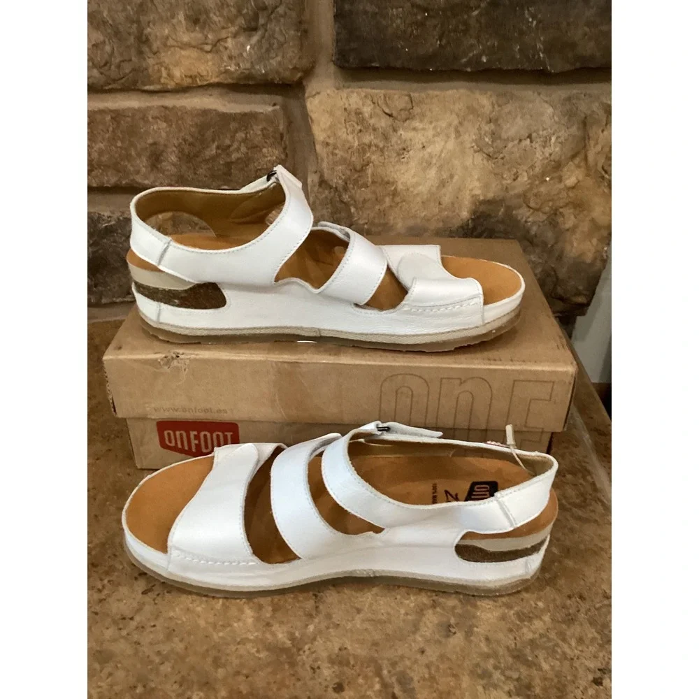 On Foot Zen 201 Blanco White Leather Platform Sandals Spain Womens 39 NEW